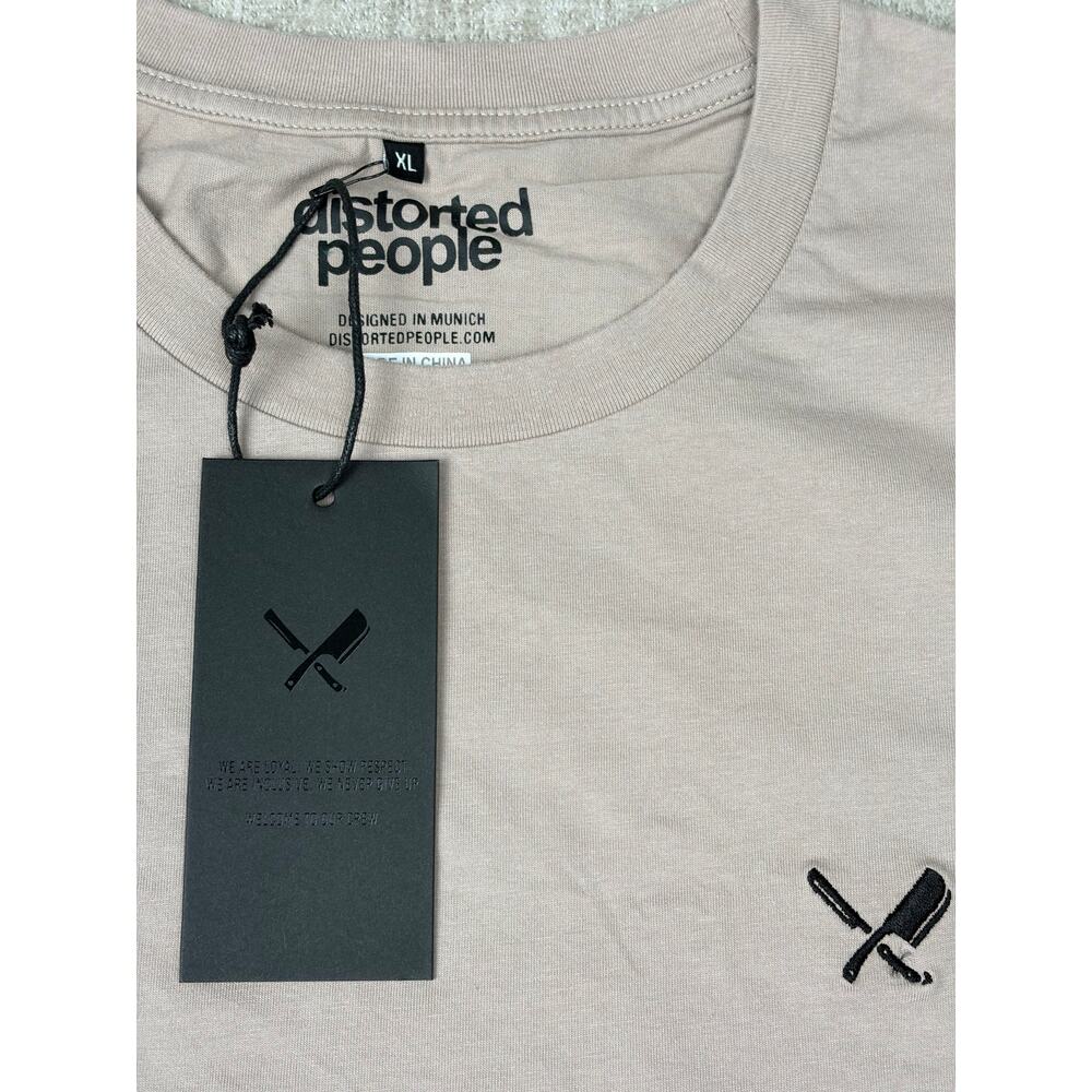 Distorted People T-Shirt. NEW